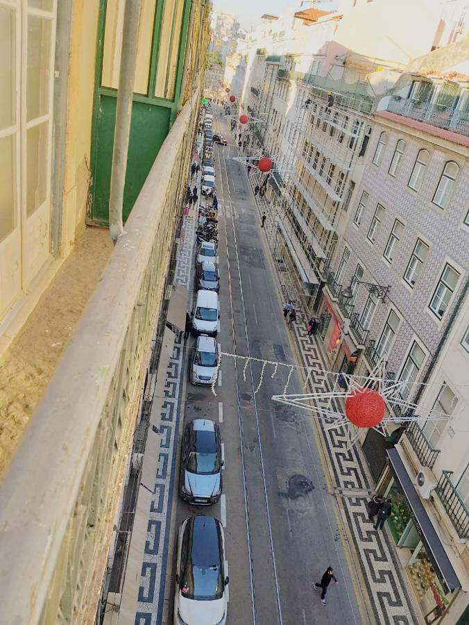 Charm Discovery 165 Lisbon Luaran gambar